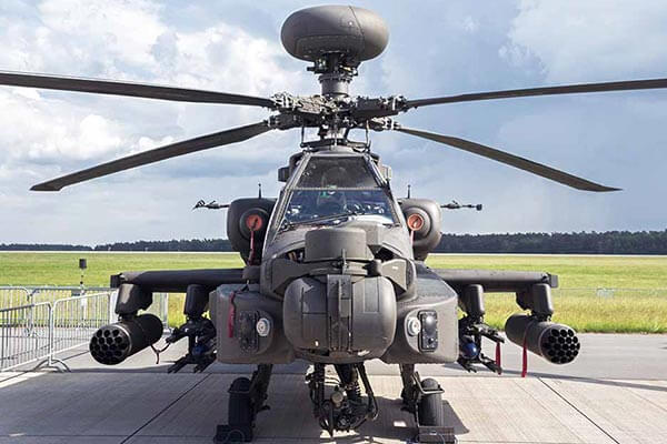 駕駛阿帕契腰酸背痛 車隊專家有解 Better Seats for Long-Suffering Apache Helicopter Crews