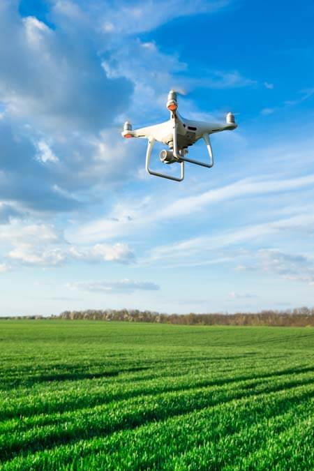 無人機 —— 是日救星 or 是日危機 Drones to the Rescue!